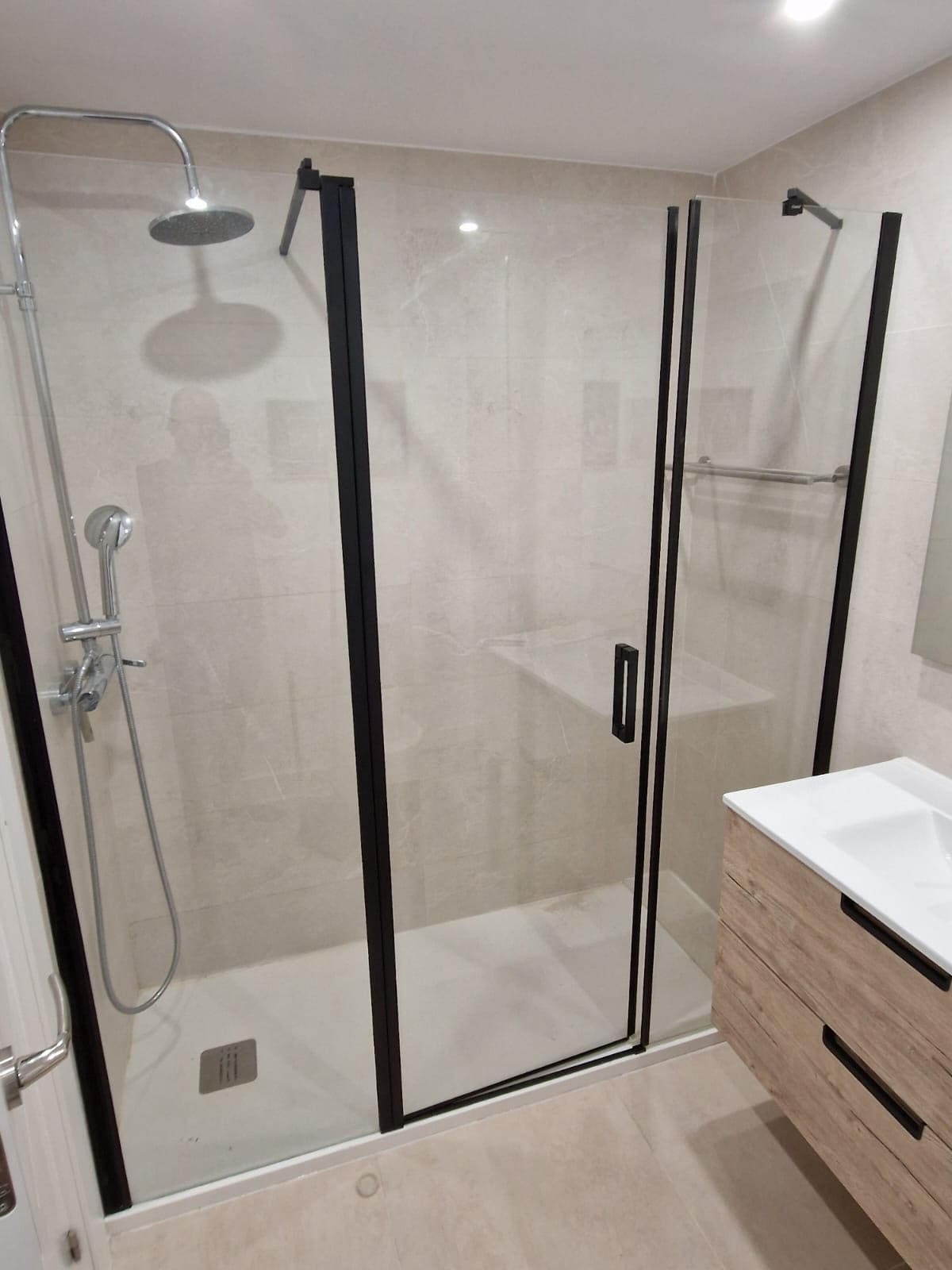 trabajos mamparas mallorca 17